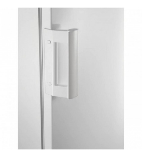 Холодильник Electrolux LXB1AF15W0