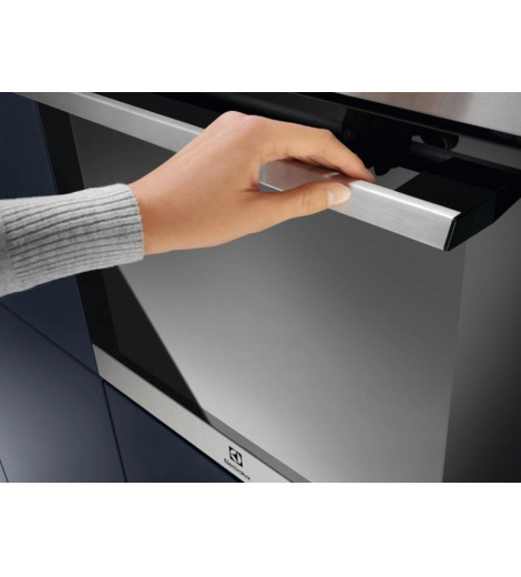 Духова шафа Electrolux EOF3H00BX