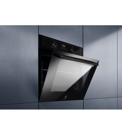 Духова шафа Electrolux EOF3H50BK