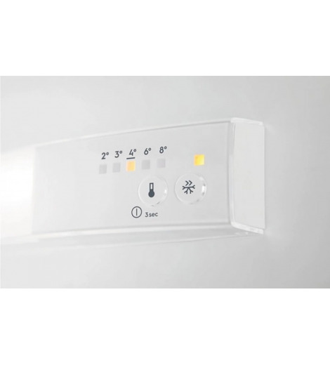 Холодильник Electrolux RNT3FF18S