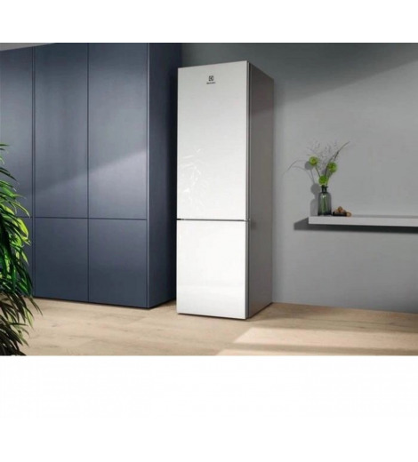 Холодильник Electrolux RNT7ME34G1