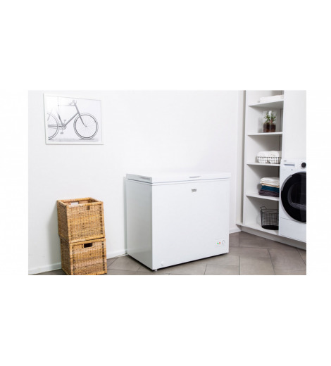 Морозильна скриня BEKO CF200W