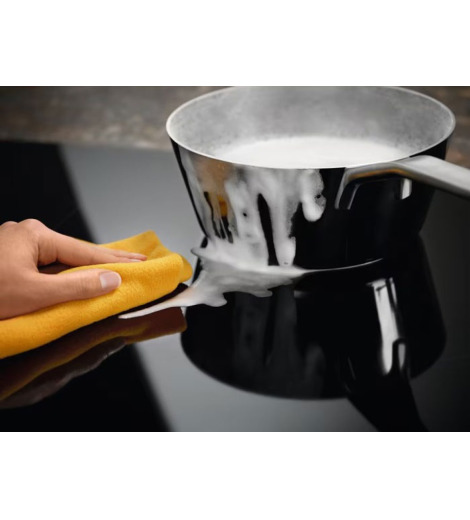 Варильна поверхня Electrolux CIV634
