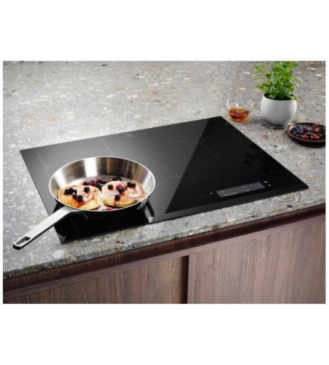 Варильна поверхня Electrolux EIS7548