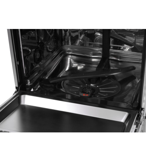 Посудомийна машина Electrolux EEA917120L