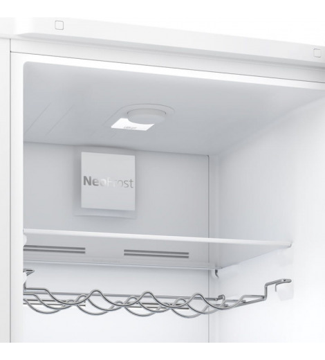 Холодильник BEKO RCNA366K30W