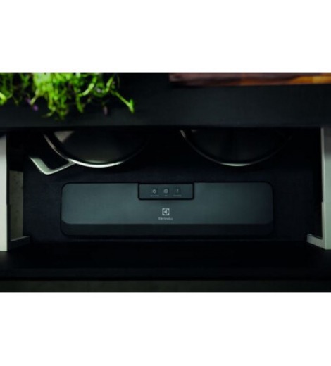 Вакуумний запаковщик Electrolux E4VS1-4AG