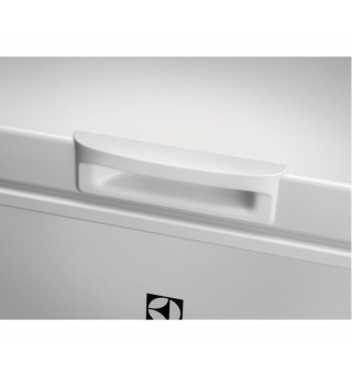 Морозильна скриня міні Electrolux LCB1AF10W0