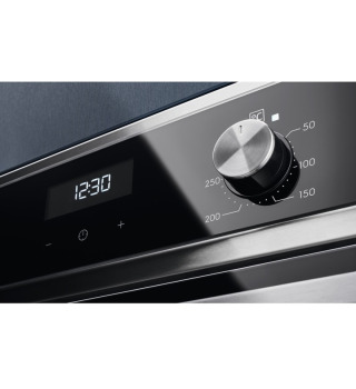 Духова шафа Electrolux EOD5H70BX