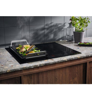 Варильна поверхня Electrolux CIV634